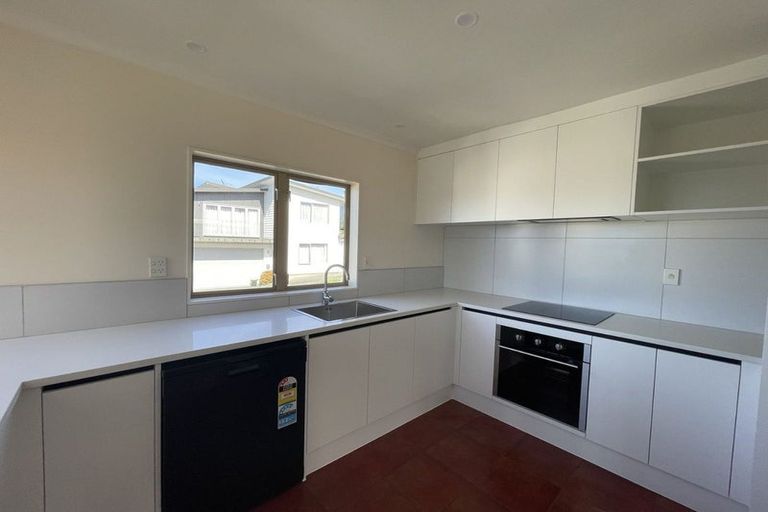 Photo of property in 10 Glendhu Road, Bayview, Auckland, 0629