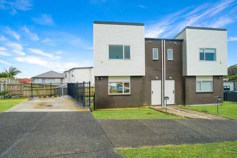 Photo of property in 10a Poruru Close, Papakura, 2110