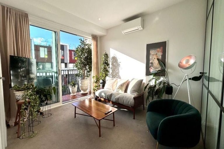 Photo of property in 1817a Great North Road, Avondale, Auckland, 1026