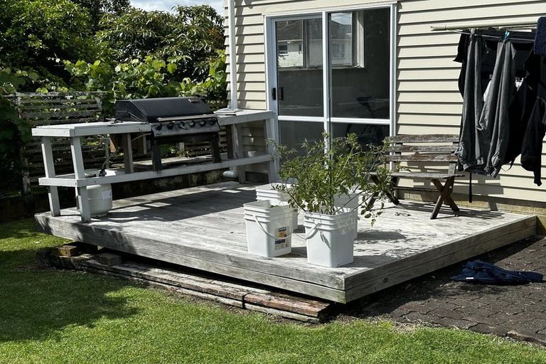 Photo of property in 4 Masters Avenue, Hillcrest, Hamilton, 3216