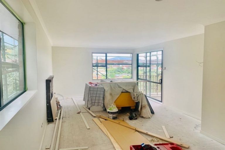 Photo of property in 32 Tomkins Street, Green Island, Dunedin, 9018