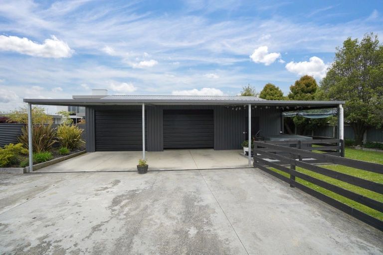 Photo of property in 111 Eglinton Street, Winton, 9720