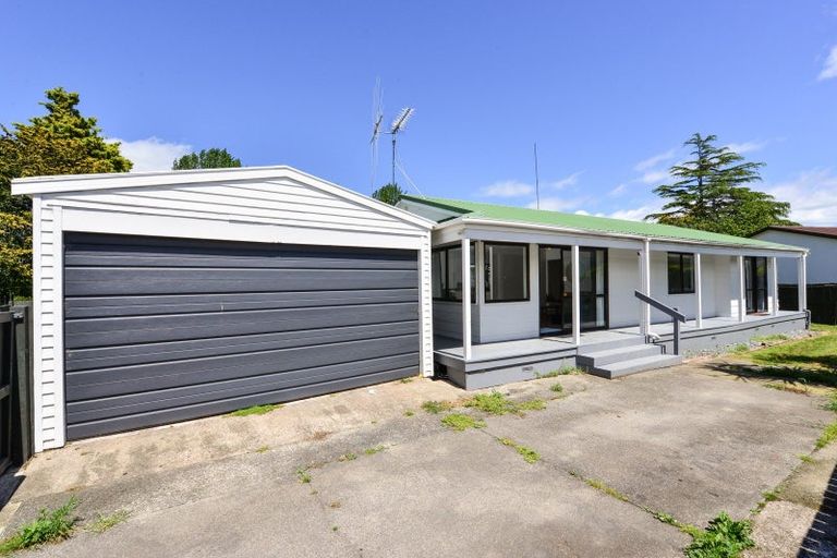 Photo of property in 4a Saint Lukes Place, Bader, Hamilton, 3206