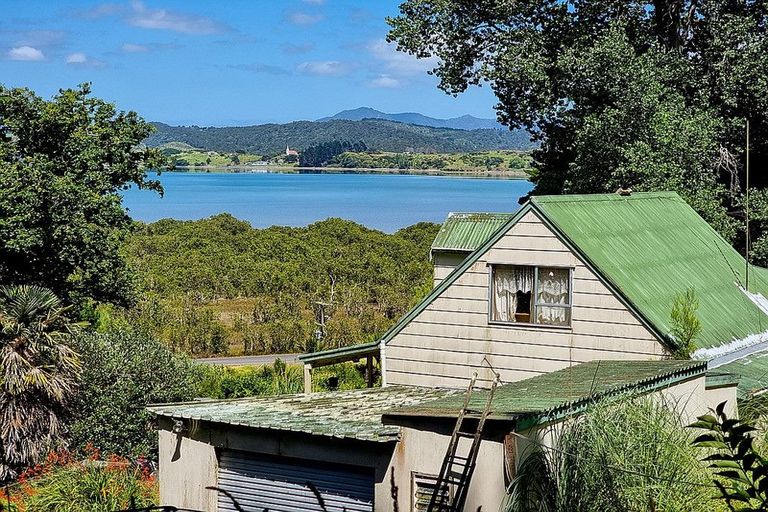 Photo of property in 192 West Coast Road, Kohukohu, 0491