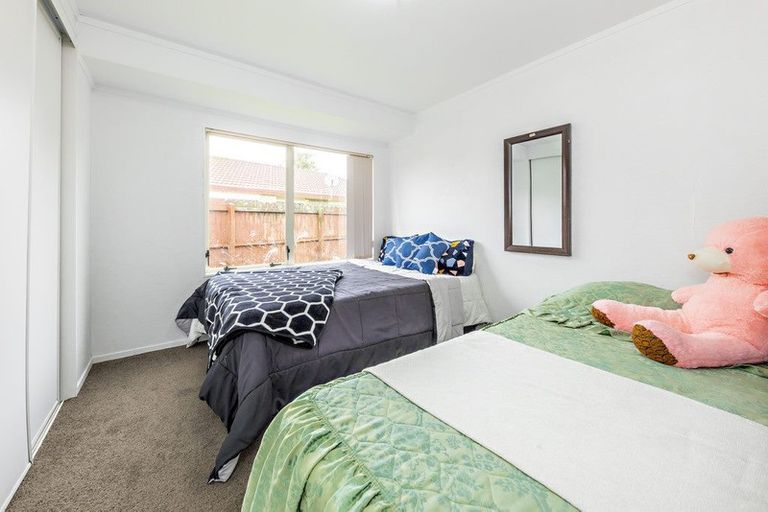 Photo of property in 30 Sheriff Place, Randwick Park, Auckland, 2105