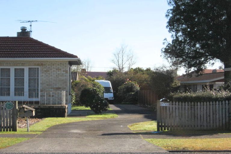 Photo of property in 2/44 Willis Road, Papakura, 2110