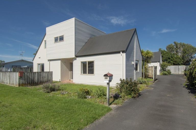 Photo of property in 52 Hartford Avenue, Papamoa Beach, Papamoa, 3118