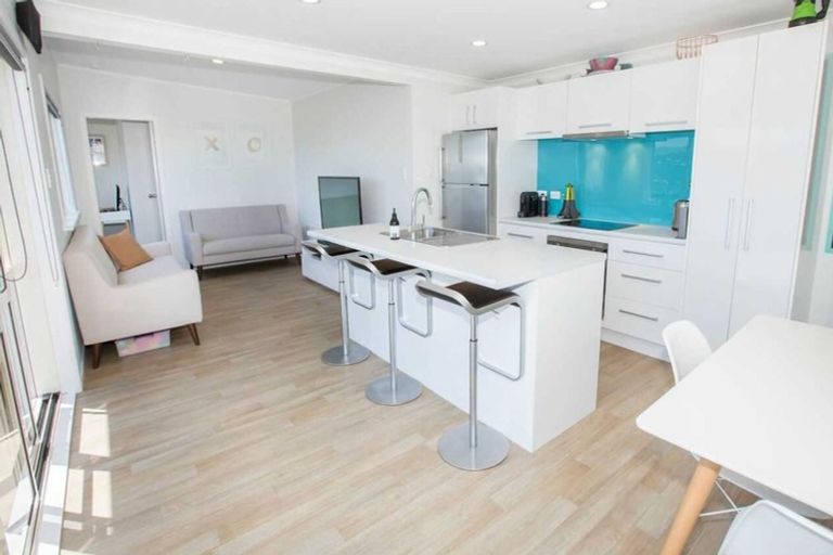 Photo of property in 36b Taupo Crescent, Plimmerton, Porirua, 5026