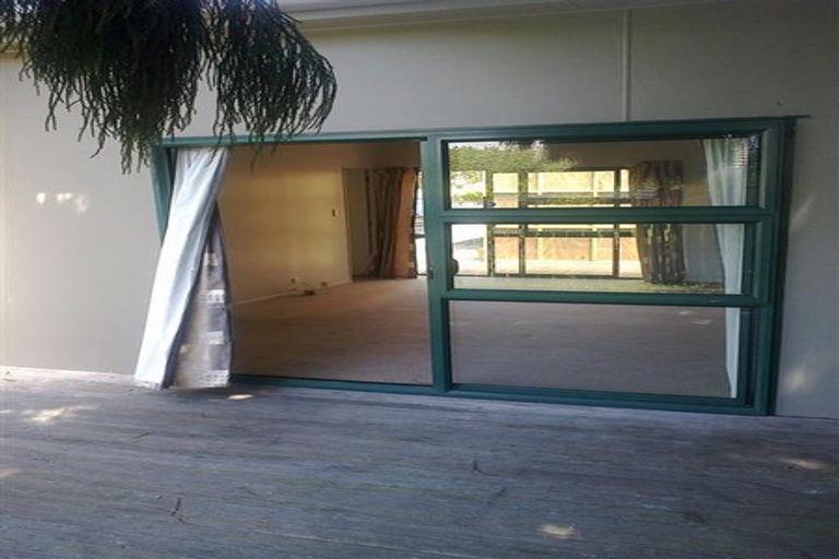 Photo of property in 1/9c Jellicoe Road, Manurewa, Auckland, 2102