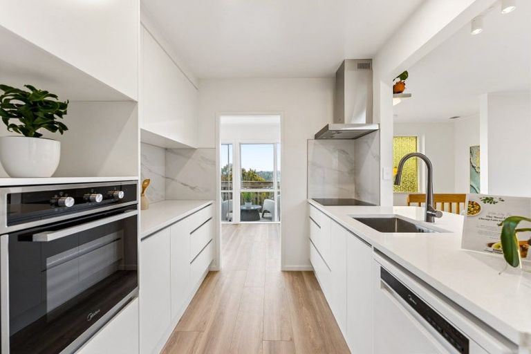 Photo of property in 141 Glamorgan Drive, Torbay, Auckland, 0630