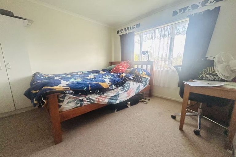 Photo of property in 5 Rimu Street, New Lynn, Auckland, 0600
