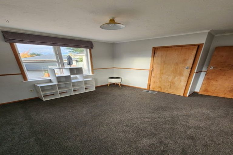 Photo of property in 31 Dunns Street, Silverstream, Upper Hutt, 5019