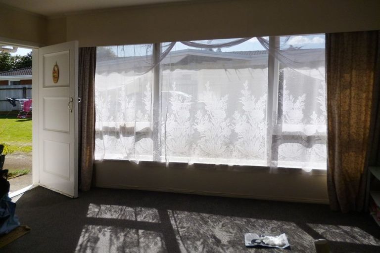 Photo of property in 7 Norman Spencer Drive, Papatoetoe, Auckland, 2104