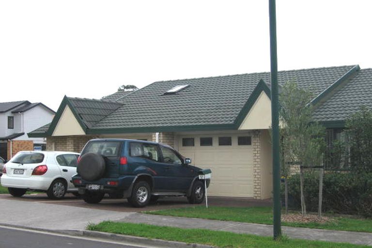 Photo of property in 29 Lucienne Drive, Ranui, Auckland, 0612