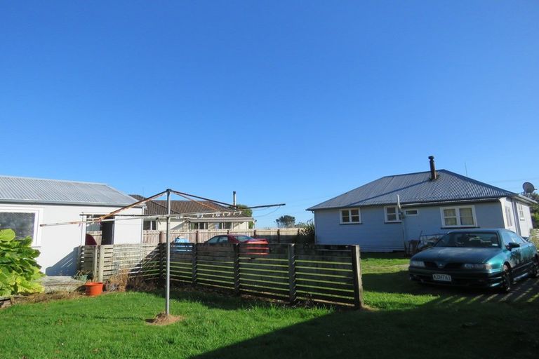 Photo of property in 4 Main Rd Ngakawau, Ngakawau, 7824