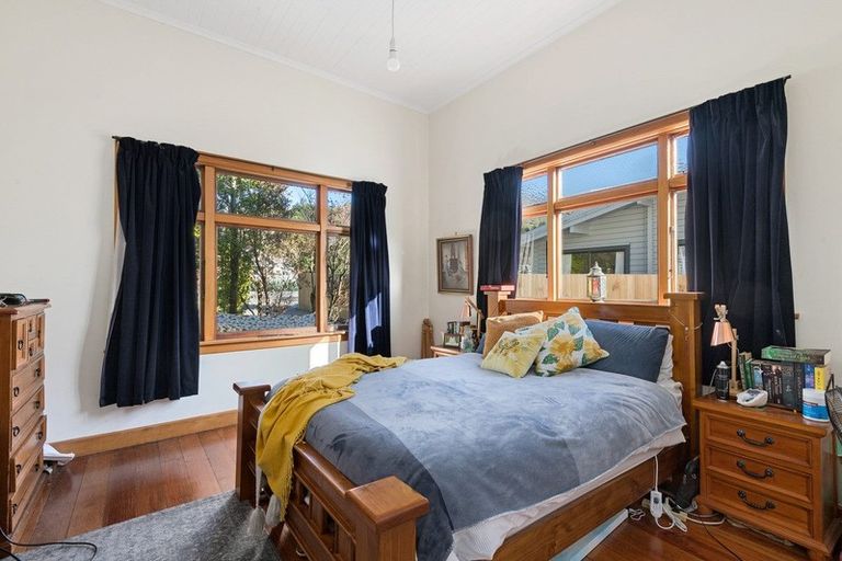 Photo of property in 1/22 Martindales Road, Heathcote Valley, Christchurch, 8022