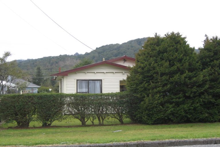 Photo of property in 56 Macdougall Avenue, Dunollie, Runanga, 7803