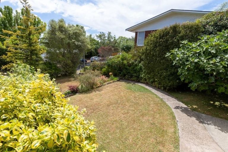 Photo of property in 20 Sutton Crescent, Hillcrest, Hamilton, 3216