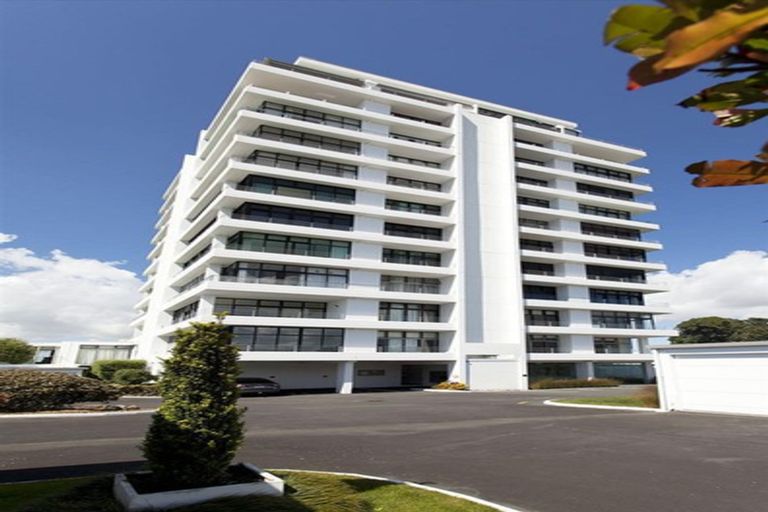 Photo of property in 58/45 Stanley Road, Stanley Point, Auckland, 0624