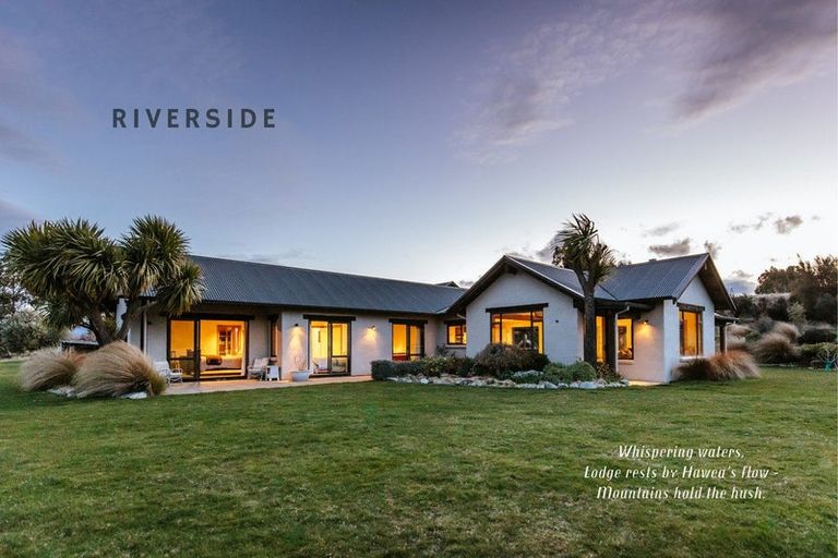 Photo of property in 1050 Lake Hawea-albert, Albert Town, Wanaka, 9382