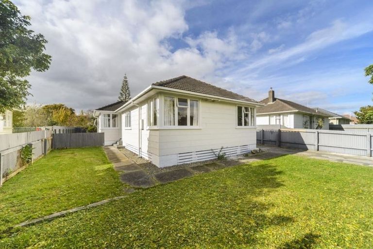 Photo of property in 29 Cardiff Street, Awapuni, Palmerston North, 4412