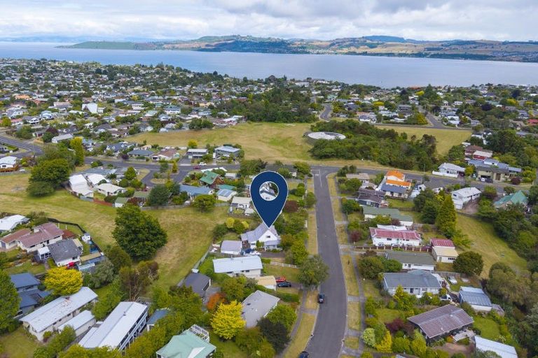 Photo of property in 9 Greenwich Street, Richmond Heights, Taupo, 3330
