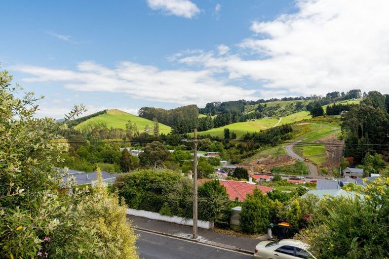 Photo of property in 96 Hocken Street, Kenmure, Dunedin, 9011