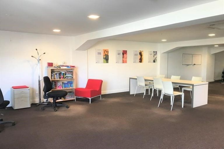 Photo of property in Heards Building, 303/2 Ruskin Street, Parnell, Auckland, 1052
