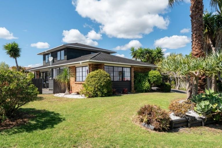 Photo of property in 26 Nicholas Road, Somerville, Auckland, 2014