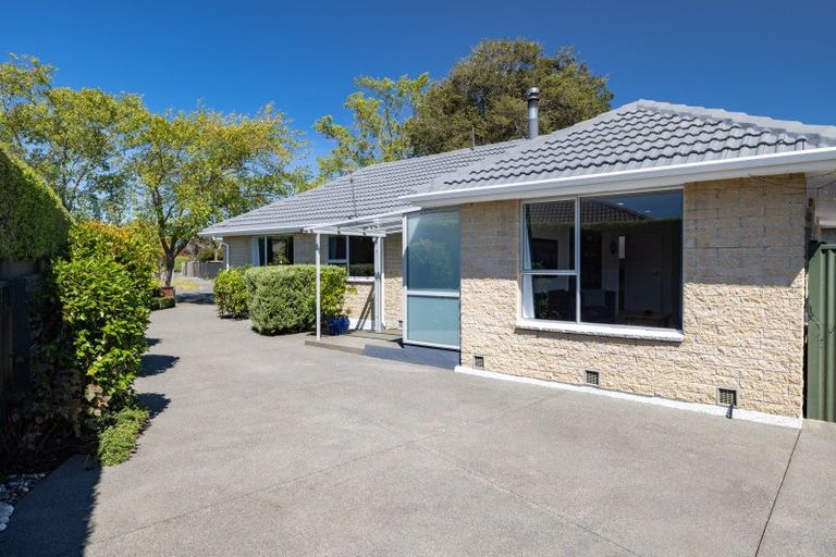Photo of property in 105 Lowry Avenue, Redwood, Christchurch, 8051