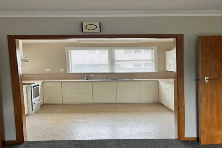 Photo of property in 180 Matai Road, Raumati Beach, Paraparaumu, 5032