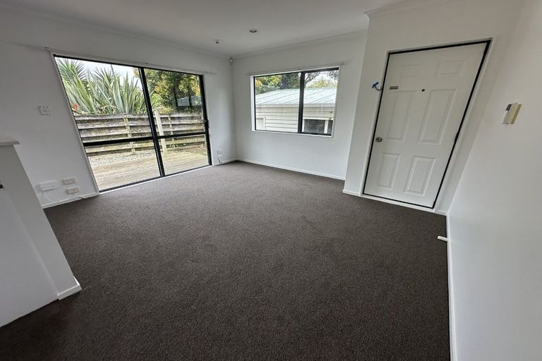 Photo of property in 43 Urlich Drive, Ranui, Auckland, 0612