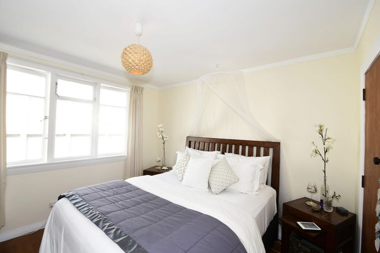 Photo of property in 23 Cumberland Street, Leigh, 0985