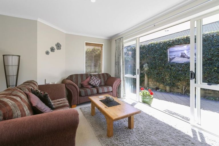 Photo of property in 32 Rosella Drive, Welcome Bay, Tauranga, 3112