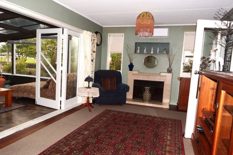 Photo of property in 14 Humphrey Street, Marton, 4710