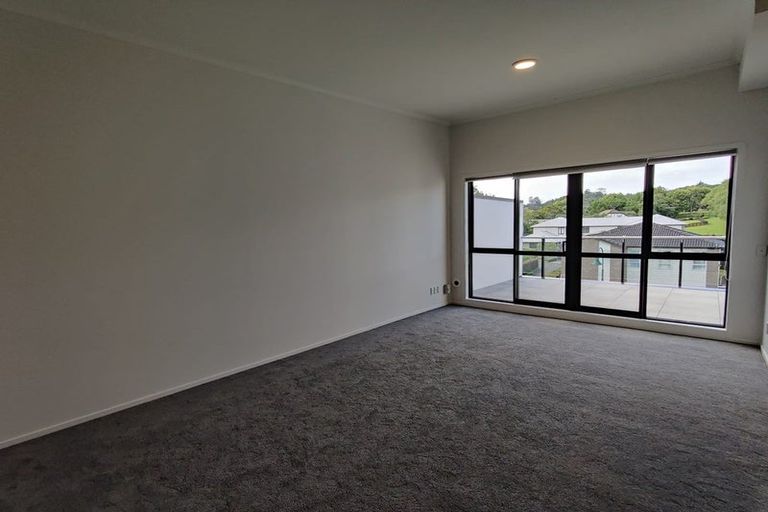 Photo of property in 6/11 Carlos Drive, Flat Bush, Auckland, 2016