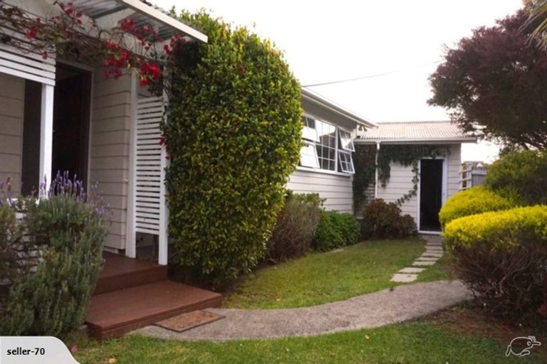 Photo of property in 34 Killarney Avenue, Torbay, Auckland, 0630