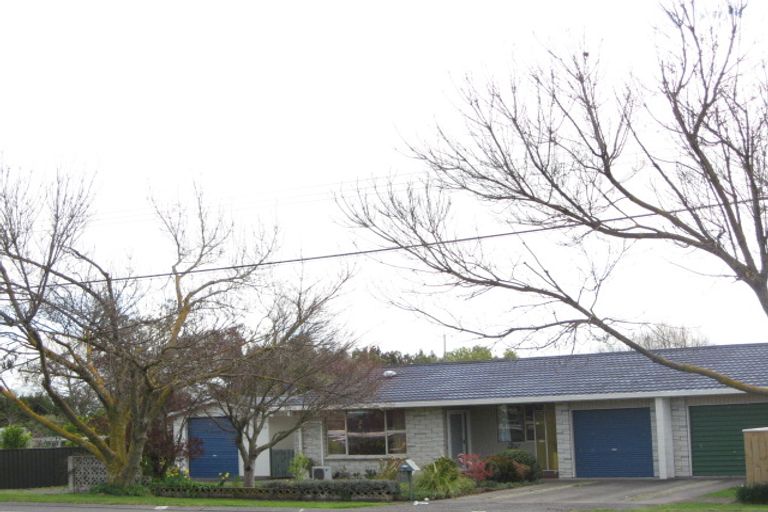 Photo of property in 76b Middle Road, Havelock North, 4130