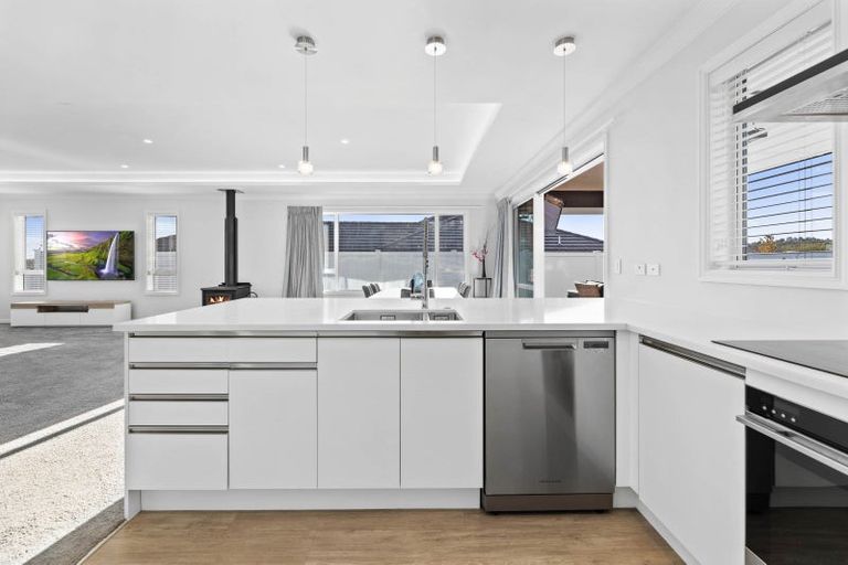 Photo of property in 5 Korokia Way, Richmond Heights, Taupo, 3330