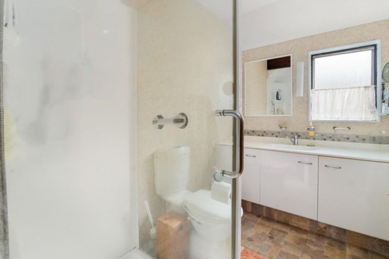 Photo of property in 16 Waitawa Place, Lynmore, Rotorua, 3010