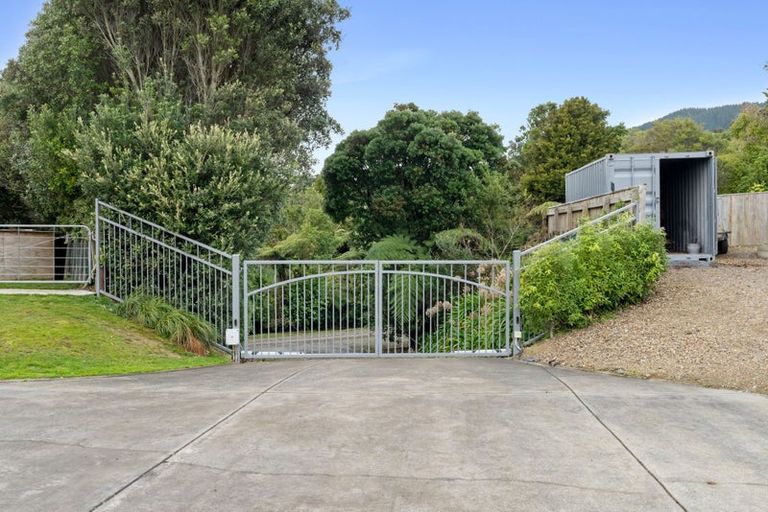 Photo of property in 88 Heights Road, Shannon, Palmerston North, 4474
