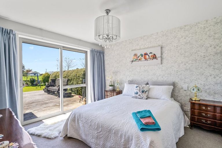 Photo of property in 89 Lochiel Branxholme Road, Lochiel, Winton, 9781