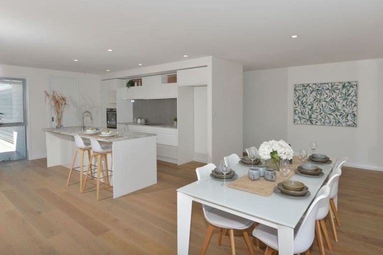 Photo of property in 70 Stace Hopper Drive, One Tree Point, 0118