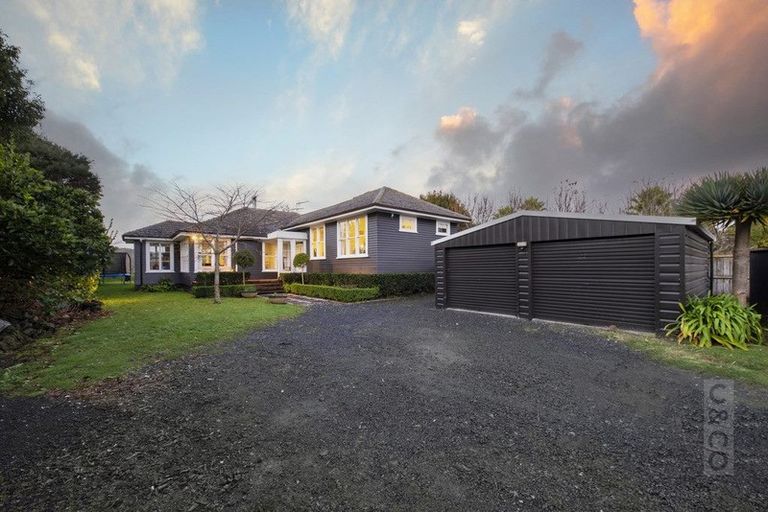 Photo of property in 11 Elliot Street, Riverhead, 0820