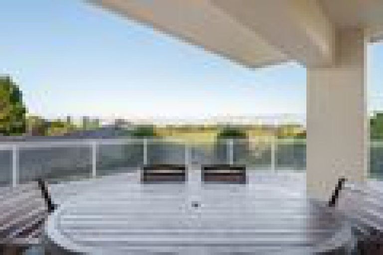 Photo of property in 48 Oxford Street, Te Puke, 3119