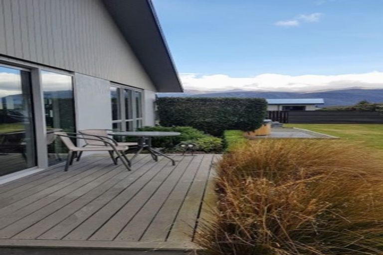 Photo of property in 1 Orbell Crescent, Te Anau, 9679