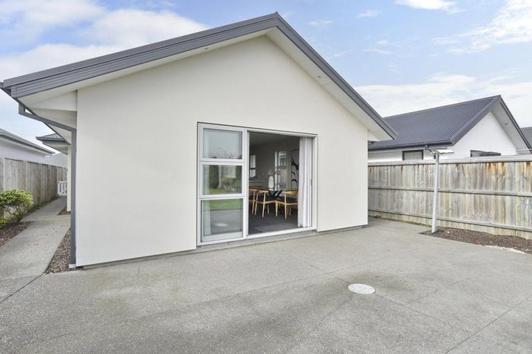 Photo of property in 34 Helmore Street, Rangiora, 7400