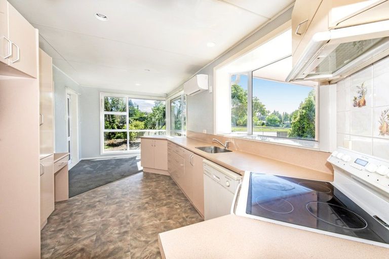 Photo of property in 91 West Coast Road, Sheffield, 7500