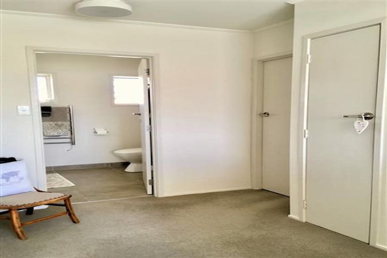 Photo of property in 2/41 Jutland Road, Hauraki, Auckland, 0622