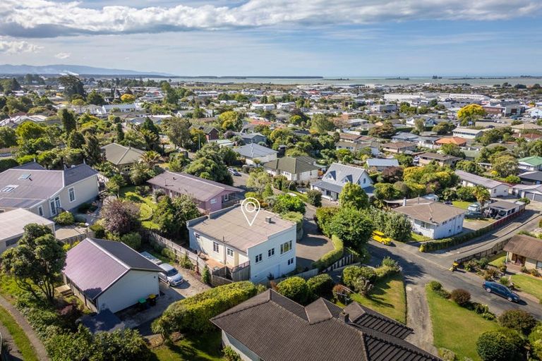 Photo of property in 37 Crescent Street, Richmond, 7020